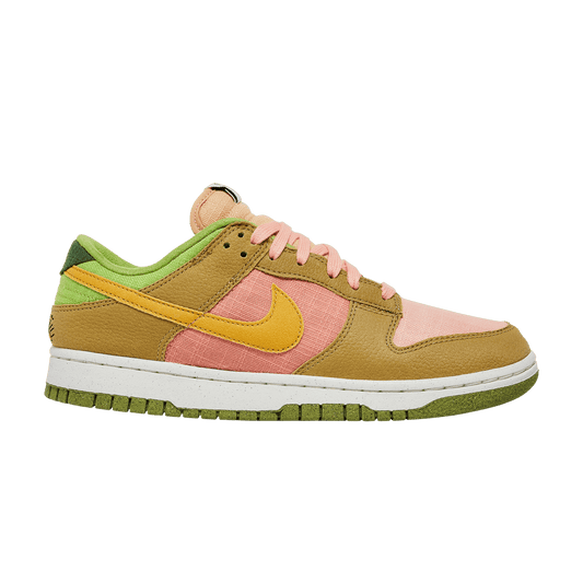 Dunk Low 'Sun Club - Arctic Orange Sanded Gold'