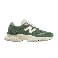UK 10.5 / Standard