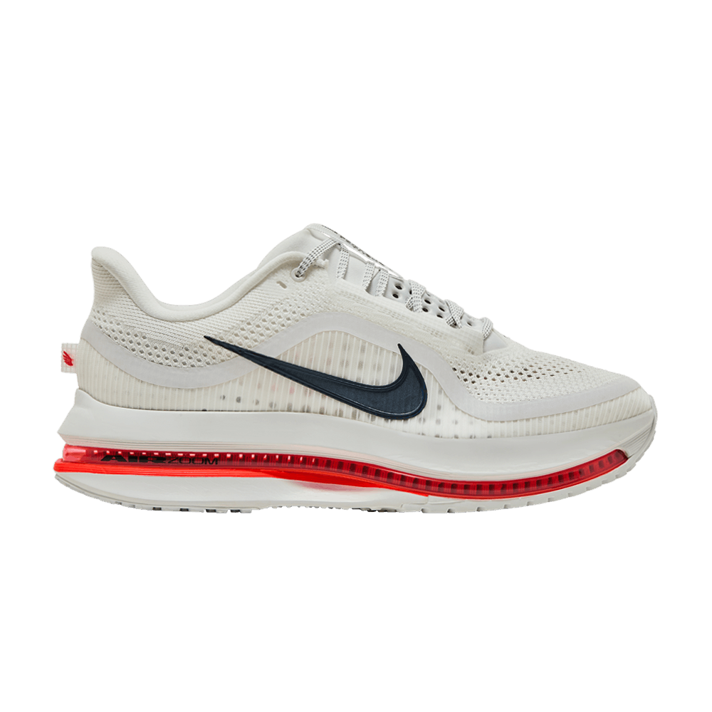 Pegasus Premium 'Summit White Bright Crimson'