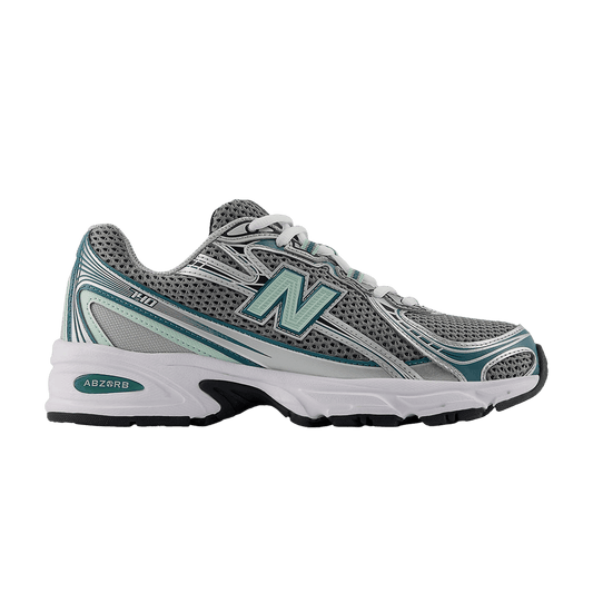 740v2 'Silver Metallic New Spruce'