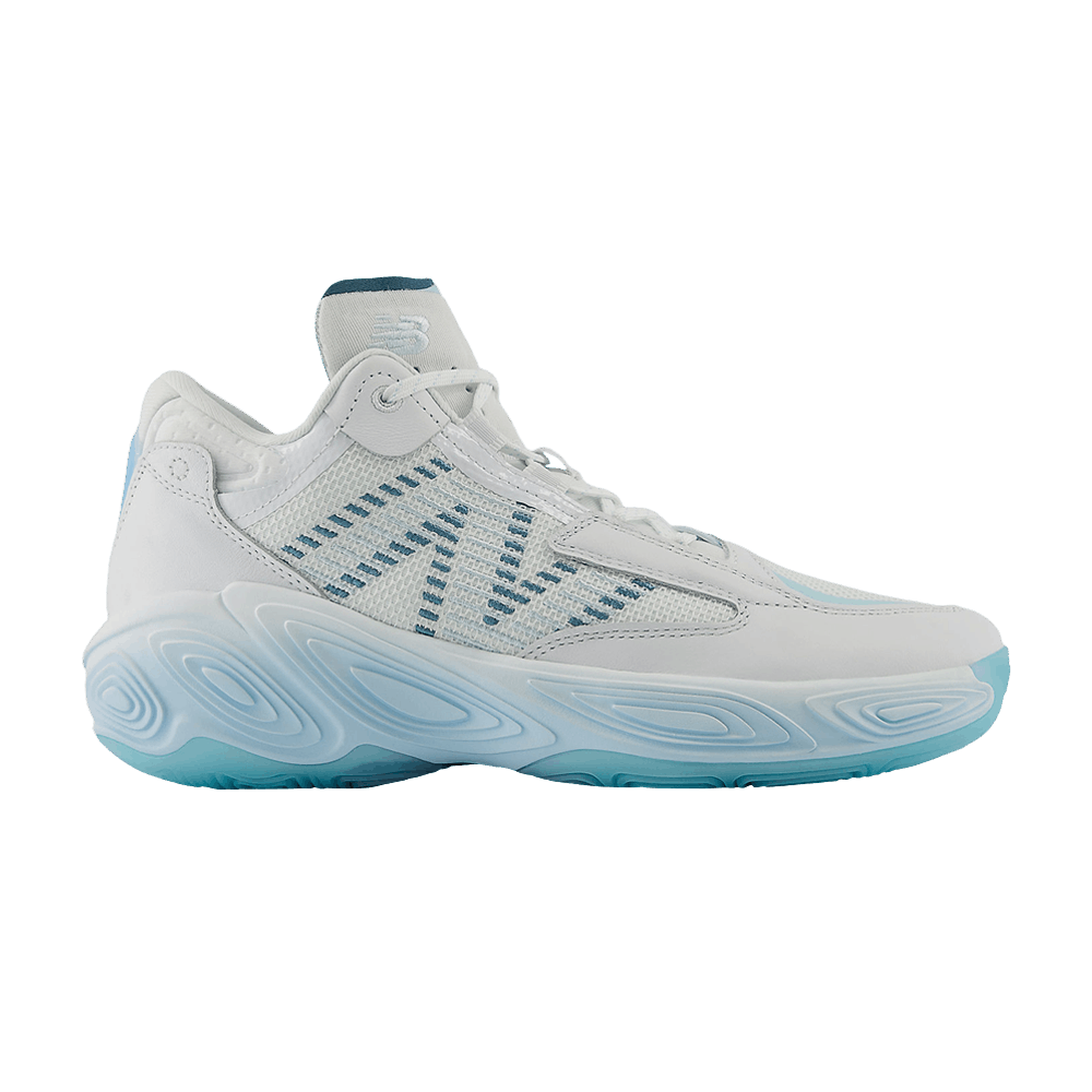 Fresh Foam BB v2 'Icy'