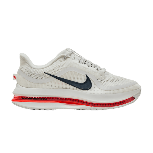 Pegasus Premium 'Summit White Bright Crimson'