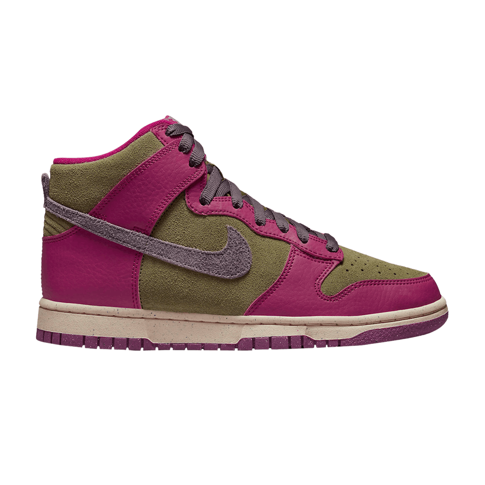 Nike Wmns Dunk High 'Dynamic Berry'