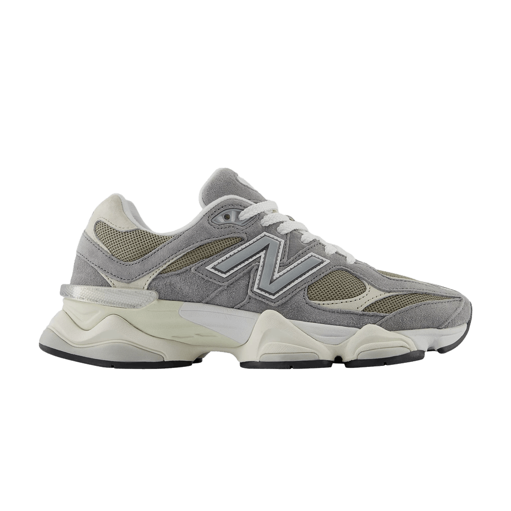9060 'Slate Grey Timberwolf'